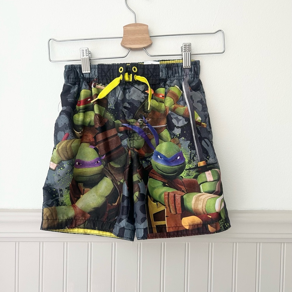 Teenage Mutant Ninja Turtles Boys XS 4/5 Kids Grey Green Graphic Swim Trunks